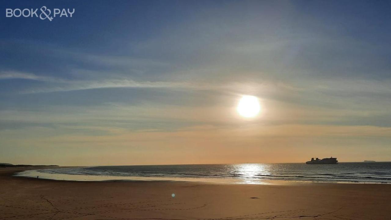 Le Saint-Pierre - Idealement Situe Avec Sauna Calais Exterior foto